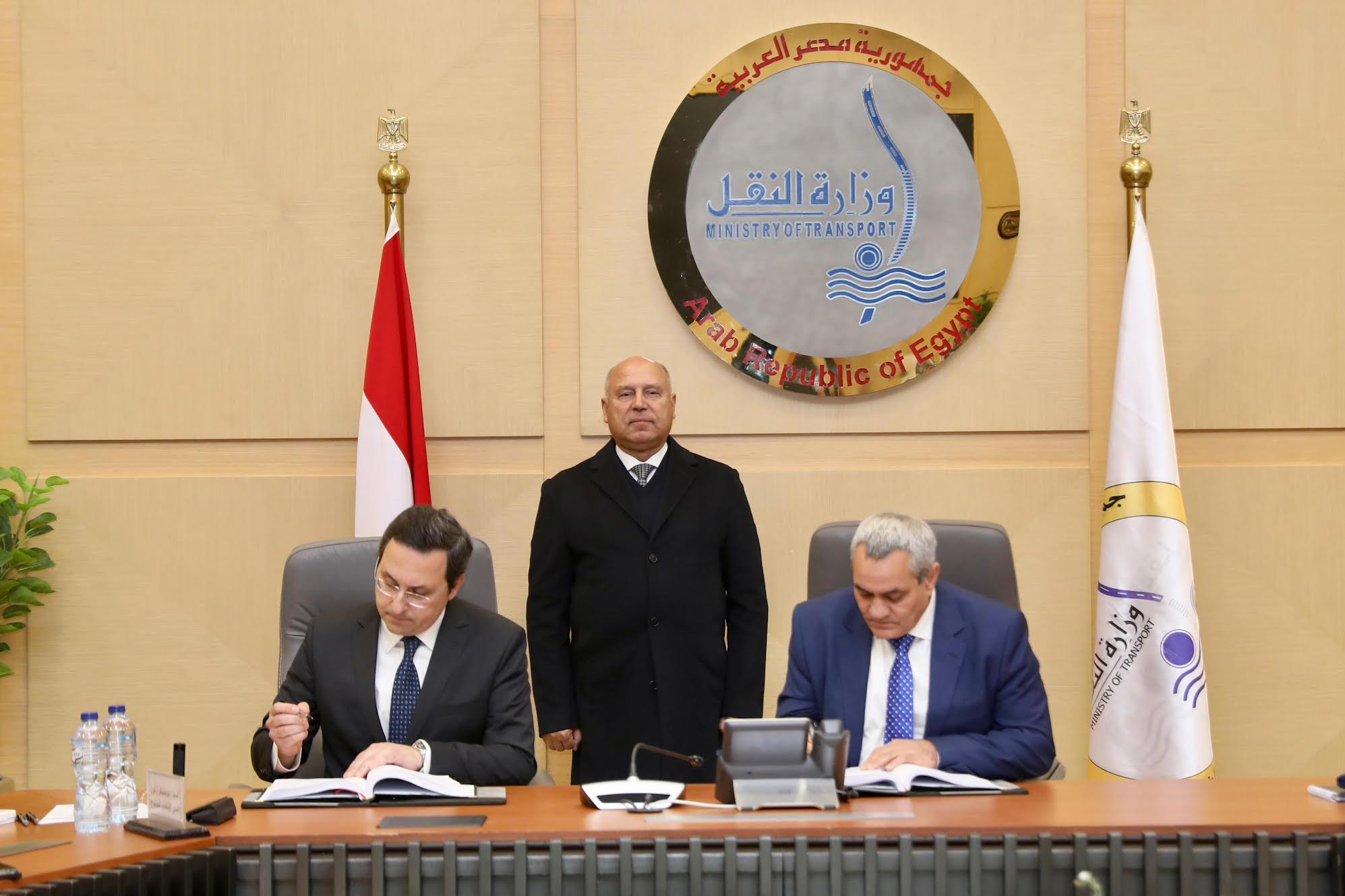 توقيع عقد مشروع الميناء الجاف والمنطقة اللوجستية بالعاشر من رمضان