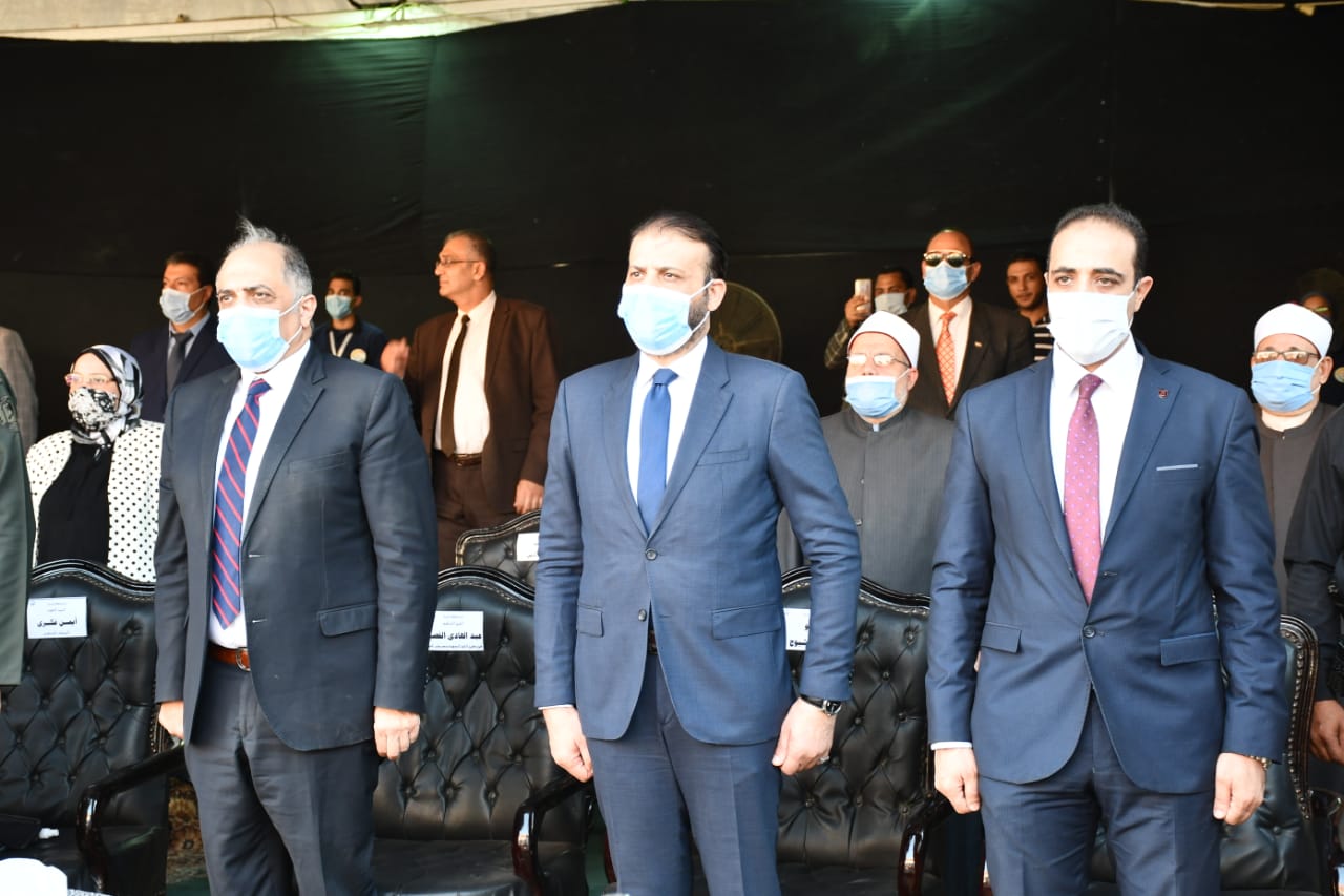 محافظ الغربية يعلن عن بدلال احتفالات  بالعيد القومي الـ 222 ويفتتح  معرض المنتجات المحلية 