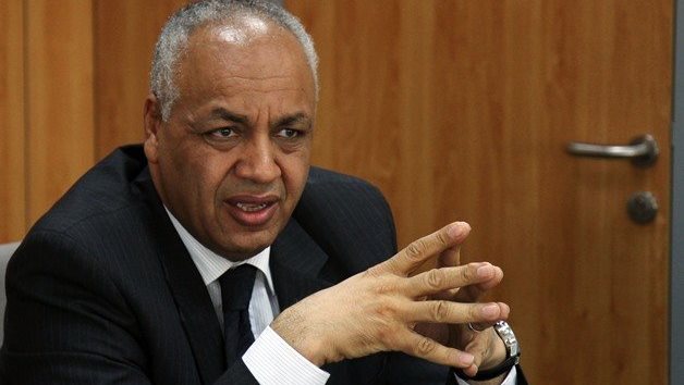 حكاية وطن .. حوار المصداقية والشفافية من الرئيس الي الشعب