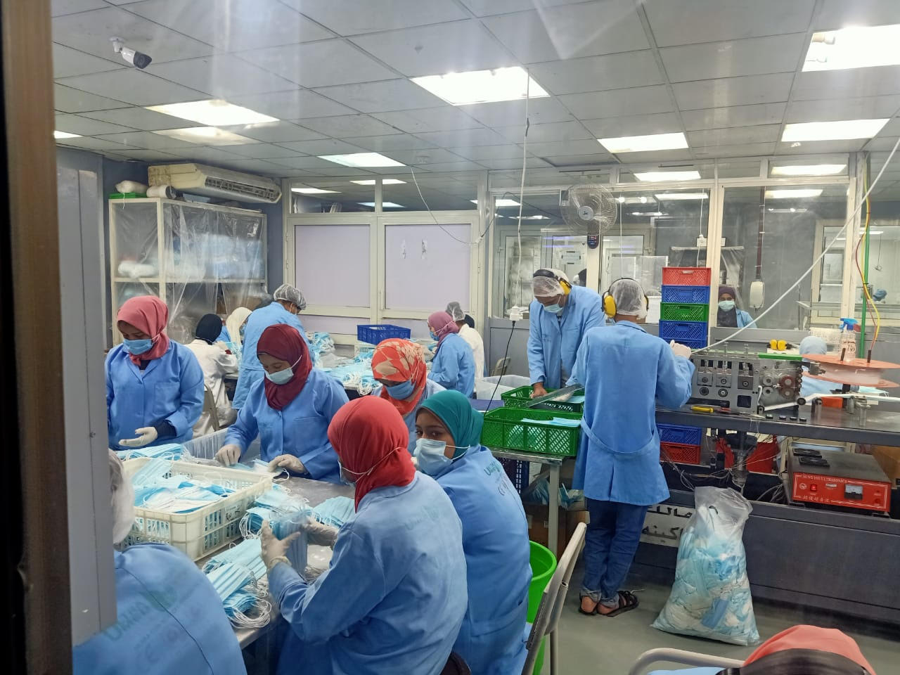 محافظ أسيوط : حملات ميدانية لمراجعة اشتراطات الحماية المدنية والسلامة بالمنشآت الحيوية.صور