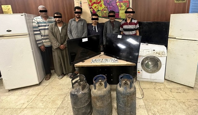 مباحث قسم مدينة بدر تلقى القبض على أكبر عصابة لسرقة الشقق بالصور