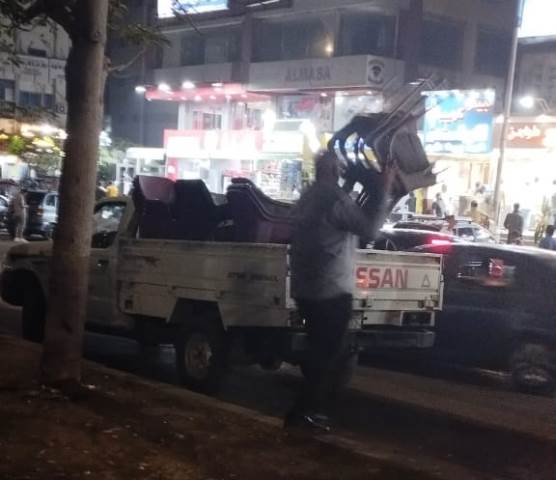 رضوان: جهاز مدينة بدر يشن حملة إشغالات على المحلات ليلاً.. بالصور