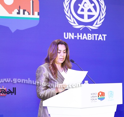 وزيرة التنمية المحلية خلال جلسة إدارة المخلفات