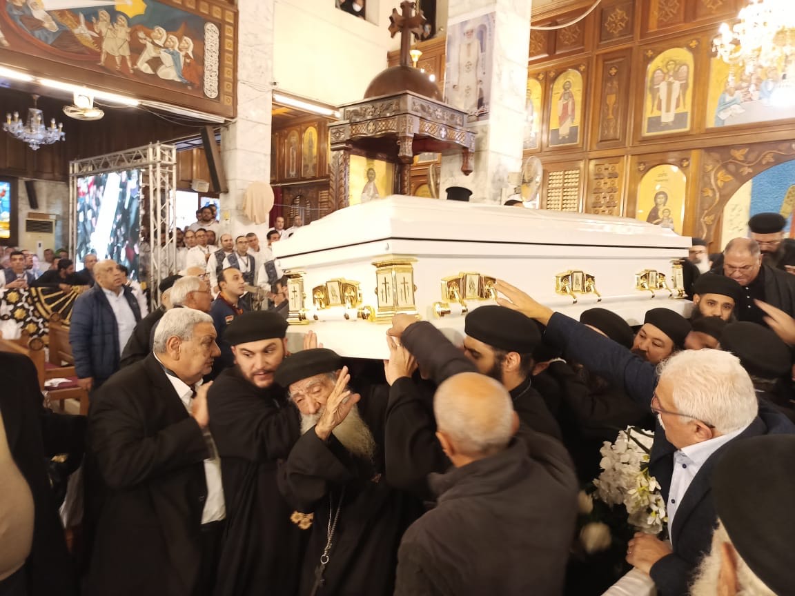 تكليف الانبا صليب، اسقف ميت غمر بترأس ايبارشية المنصورة