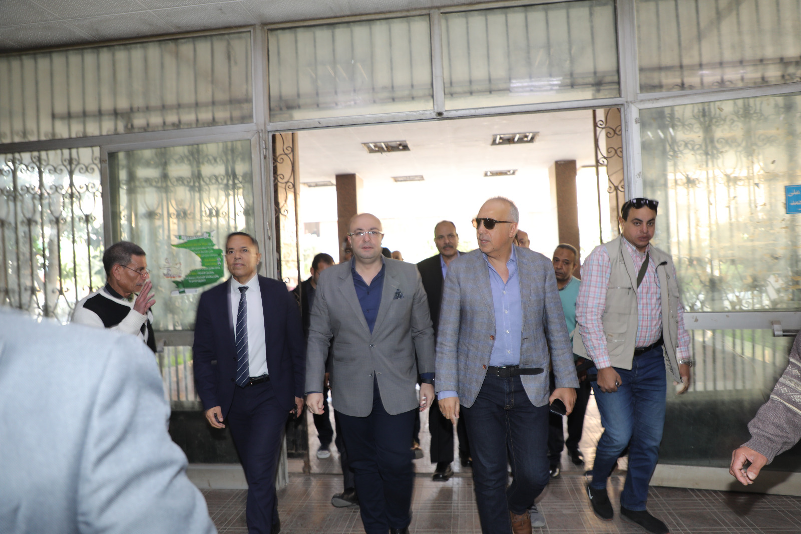 محافظ بني سويف يناقش مع وزير الري ملفات القطاع بالمحافظة