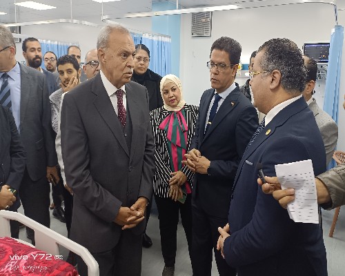 محافظ القليوبية ورئيس جامعة بنها يفتتحان تطوير وحدة قسطرة القلب بالمستشفي الجامعي 