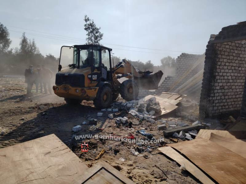 محافظ المنوفية : إزالة فورية لـ 6 حالات تعدي علي الأراضي الزراعية وأملاك الدولة في شبين الكوم وقويسنا والسادات 