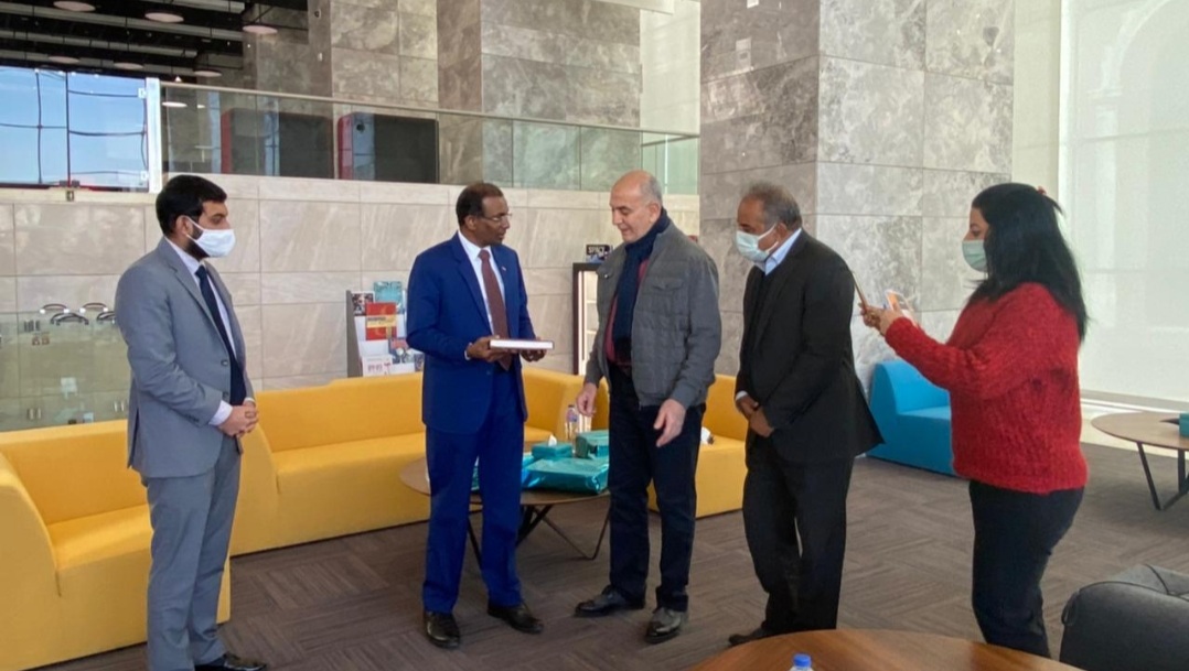 سريلانكا تهدى كتبا لمكتبة العاصمة الإدارية الجديدة