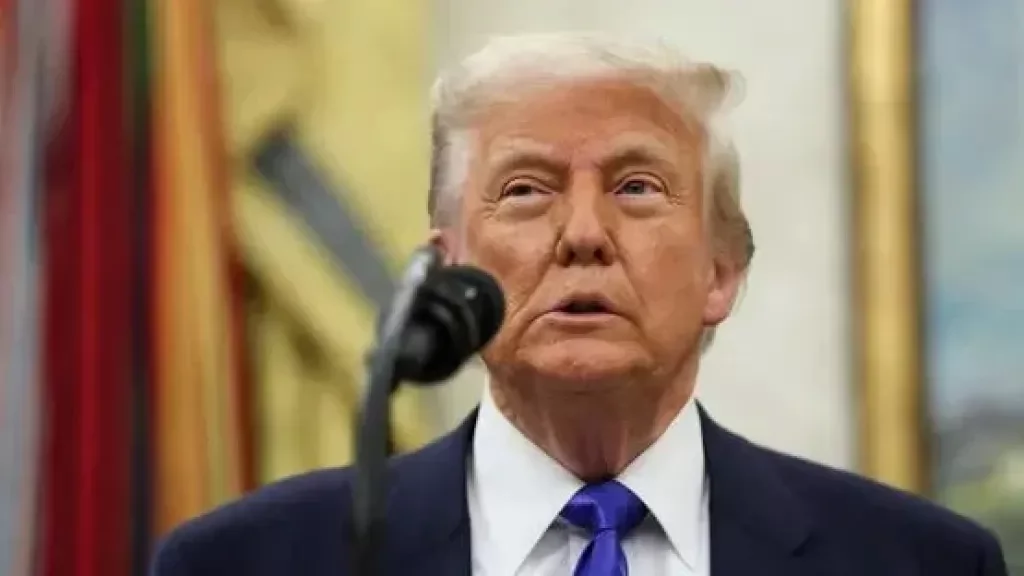 دونالد ترامب 