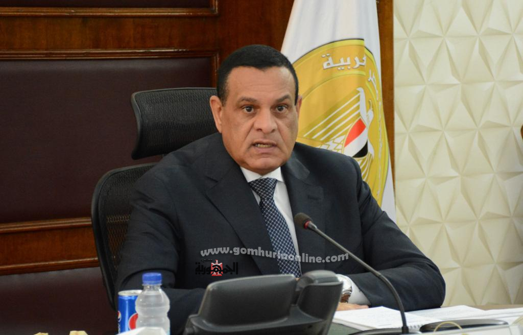 اللواء هشام آمنة وزير التنمية المحلية