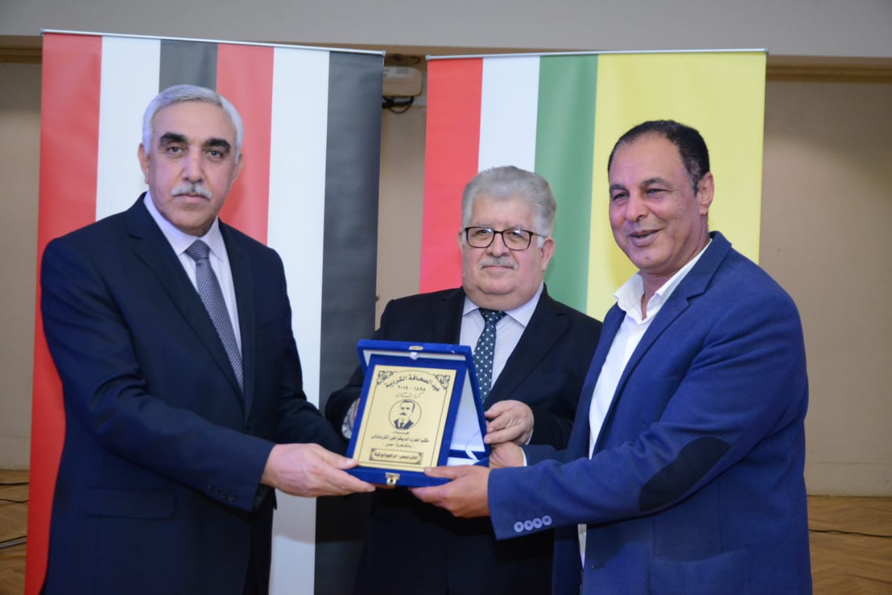  الديمقراطى الكردستانى يكرم الصحفيين المصريين 