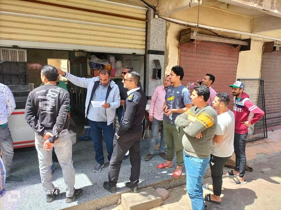 جهاز مدينة العبور يشن حملة ازالات مكبرة بالتعاون مع شرطة .. صور