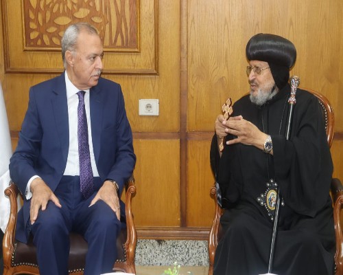 محافظ القليوبية يستقبل الكنيسة المصرية للتهنئة بعيد الفطر المبارك 