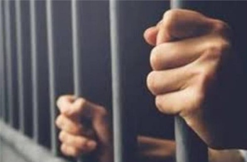 المؤبد لسائق لاتهامه بالتعاطي والإتجار في الحشيش والهيروين بقليوب