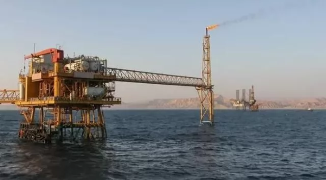 نجاح حفر بئر جديدة بخليج السويس بإنتاج يناهز 2500 برميل يومياً 