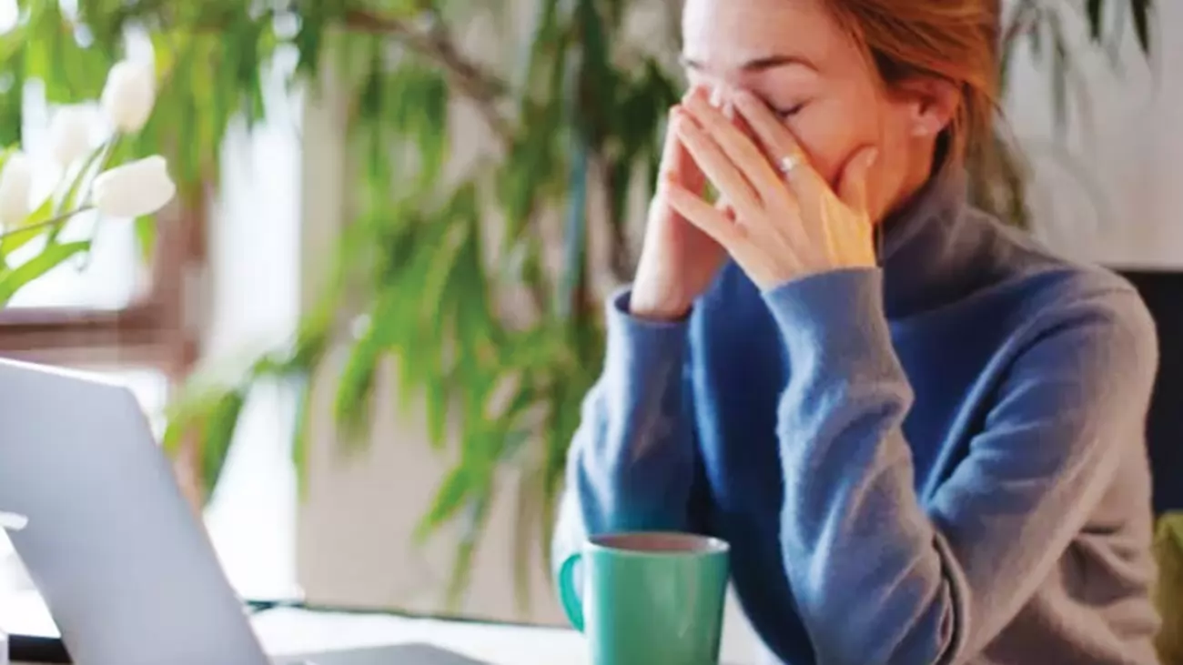 أخطاء في نمط حياتك تسبب الإرهاق المستمر ..أحذرها 