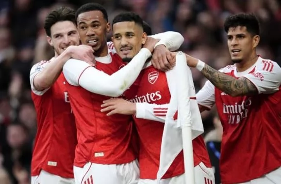 تشكيل قمة أرسنال وسبورتنج لشبونة بذهاب ربع نهائي دوري الأبطال 