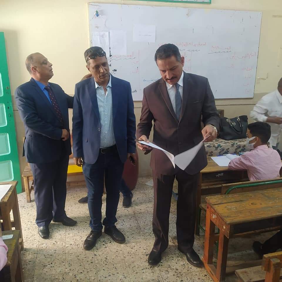 سلومة يطلب حصر المدارس الجاهزة للاختبارات الالكترونية