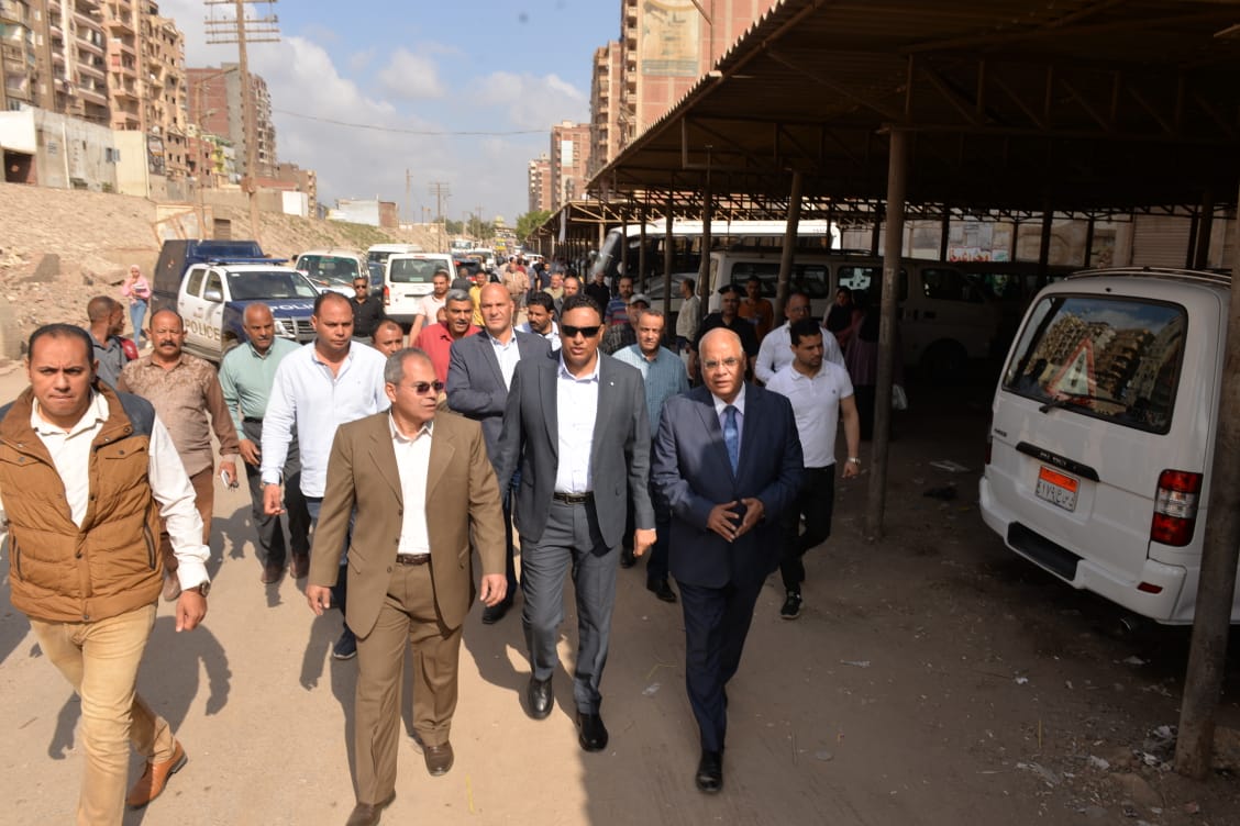 محافظ الدقهلية يفاجئ المواطنين ويكشف الجشعين بميت غمر 