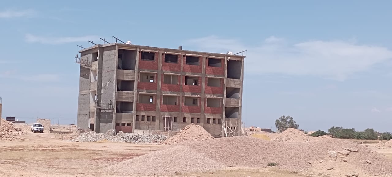 انشاء وتطوير 28 مدرسة باجمالي 382 فصلا بمطروح