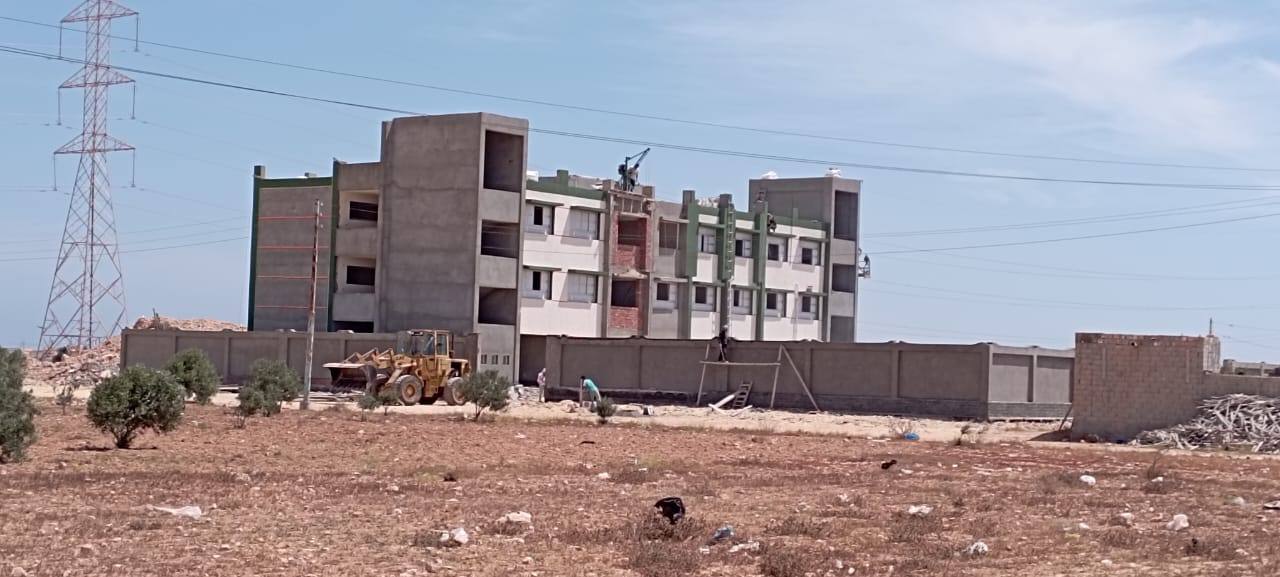 انشاء وتطوير 28 مدرسة باجمالي 382 فصلا بمطروح