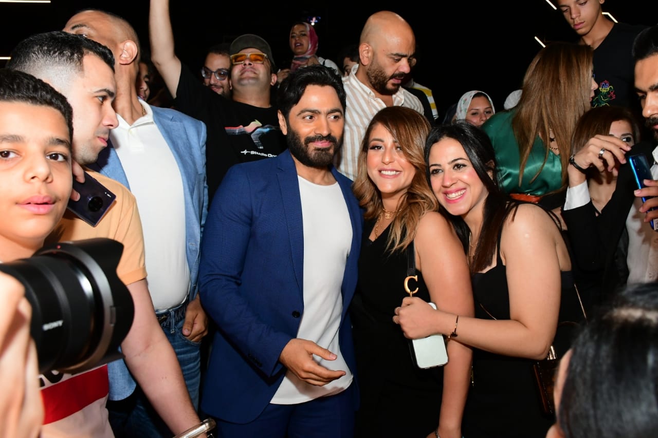 تامر حسني وهنا الزاهد وأبطال فيلم 