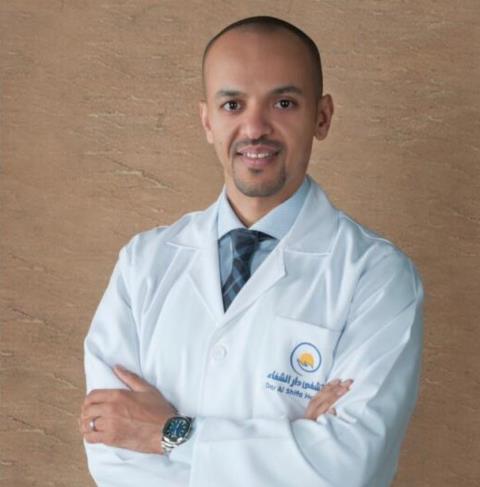 الدكتور عبدالعزيز الراشد