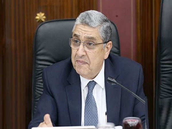 الدكتور محمد شاكر وزير الكهرباء والطاقة 