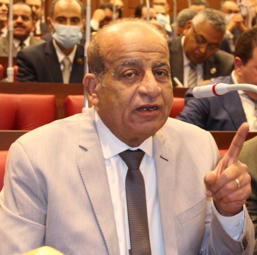 الدكتور أسامة فهيم منصــور