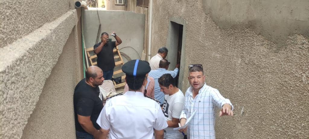 الغيطى: 22 قرار غلق وتشميع فى حملة بمدينة العبور بمعاونة الشرطة