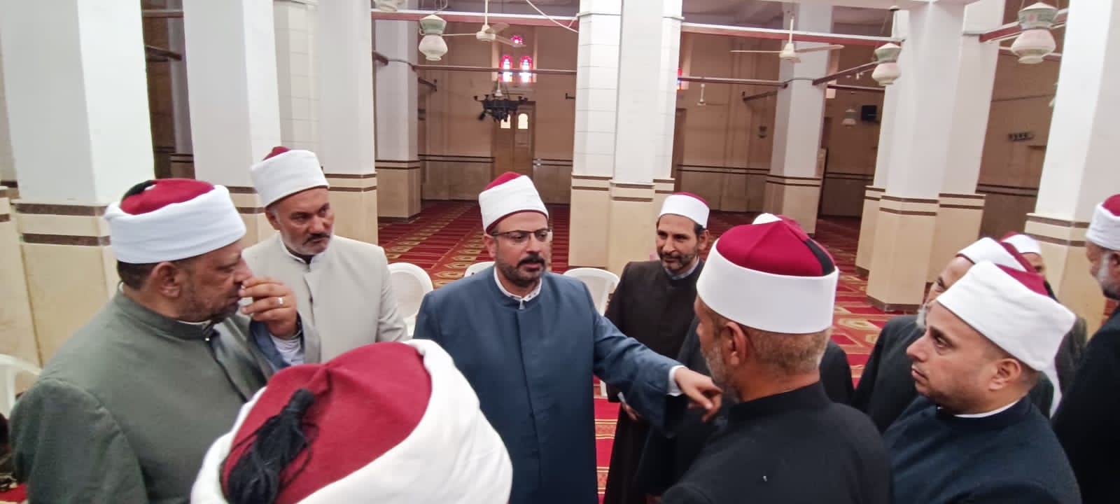 ترشيد استهلاك الكهرباء المياة فى زيارة مدير اوقاف مطروح لسيوة
