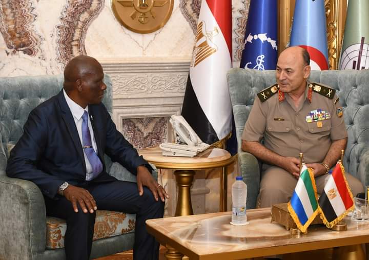 رئيس الأركان يلتقى نائب وزير الدفاع السيراليونى ضمن فعاليات الإجتماع الأول للجنة التعاون العسكرى 