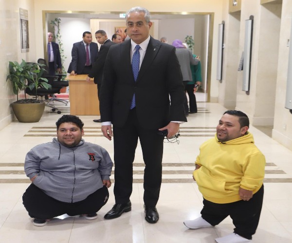 استجابه فورية من وزير العمل لطلب مواطن من ذوي الهمم بتوفير فرصة عمل له