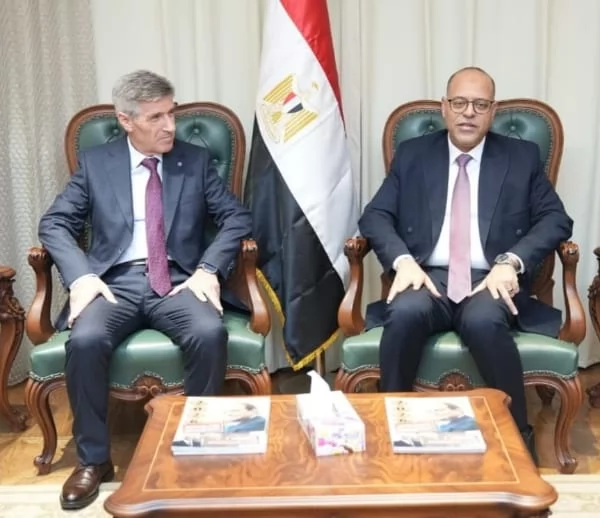 وزير العمل محمد جبران