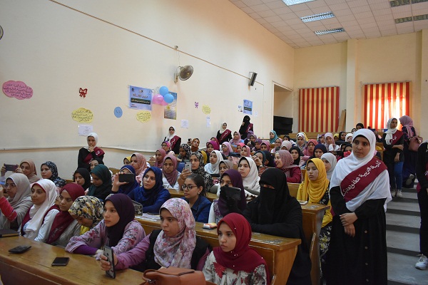 حفل استقبال الطالبات الجدد بكلية التربية للطفولة المبكرة بجامعة الفيوم