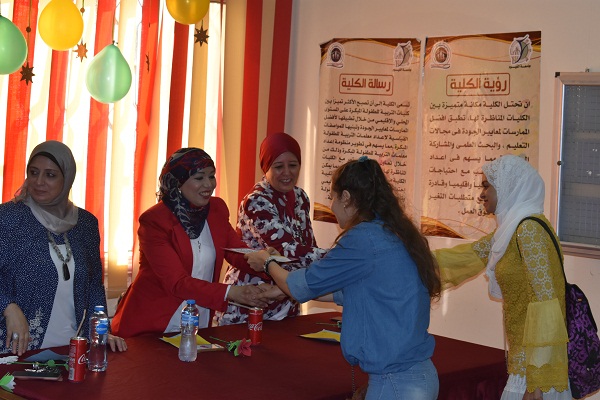 حفل استقبال الطالبات الجدد بكلية التربية للطفولة المبكرة بجامعة الفيوم