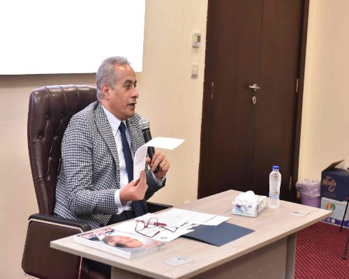 وزير العمل يوجه بالتفتيش على المنشآت لتطبيق إجراءات الصحة المهنية