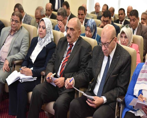 وزير العمل يوجه بالتفتيش على المنشآت لتطبيق إجراءات الصحة المهنية