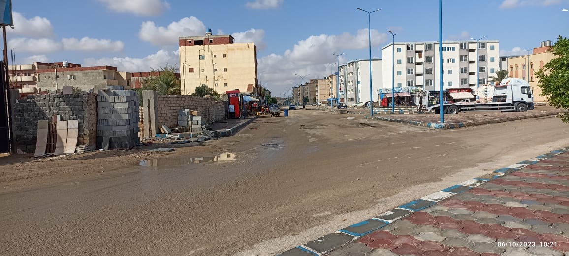  انتهاء اعمال سحب مياه  السيول من المناطق المتضررة بمطروح 
