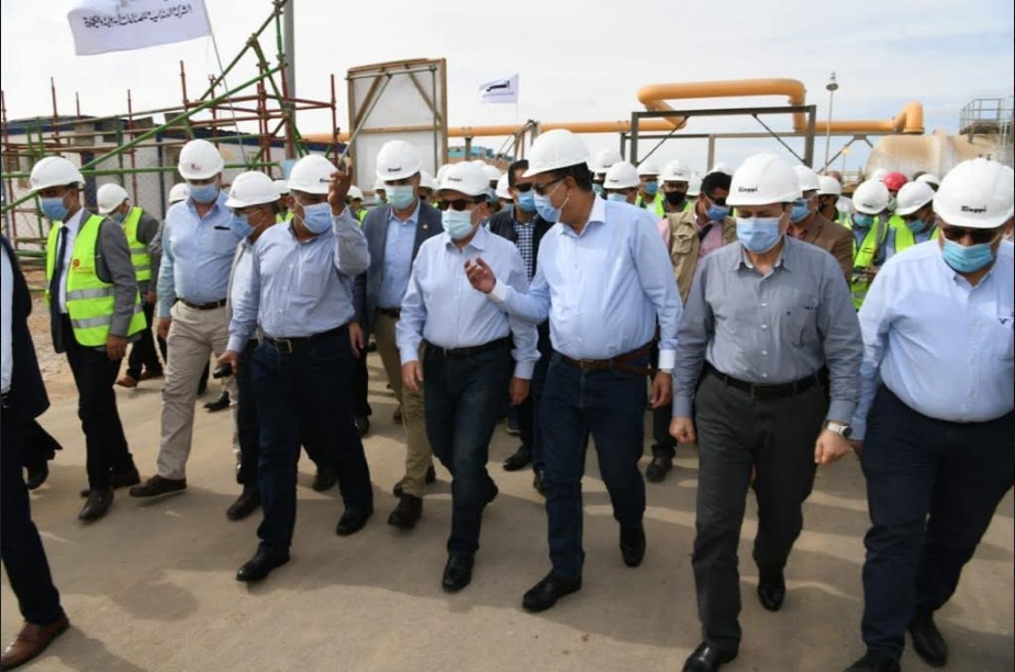 جولة تفقدية لوزير البترول