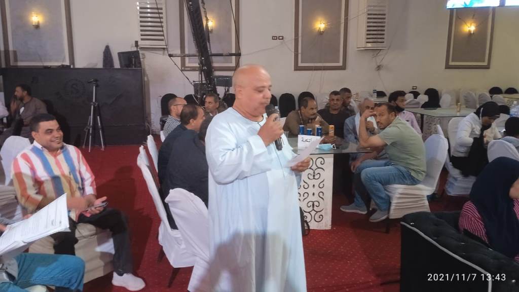 محافظ أسيوط: عقد جلسة تشاور لمناقشة مشروعات الخطة الاستثمارية للعام المالي (2022/ 2023) لمركز منفلوط