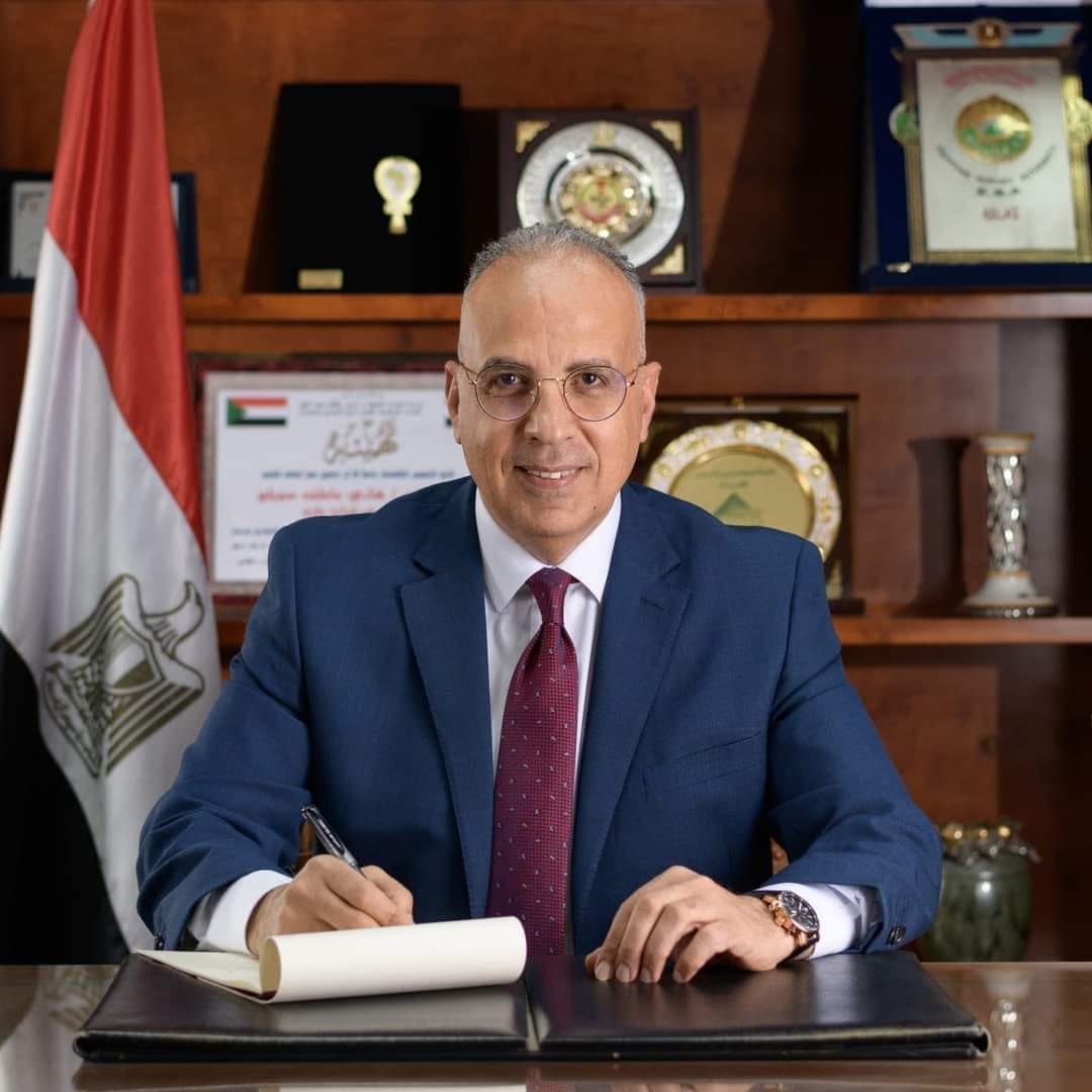  الدكتور هانى سويلم وزير الموارد المائية والرى 