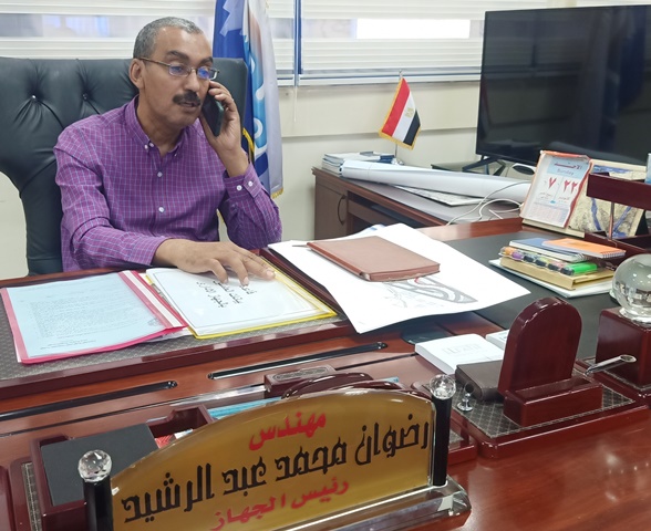 جهاز مدينة بدر يصادر 9 تكاتك و3 تروسيكلات بالتعاون مع المرور صور