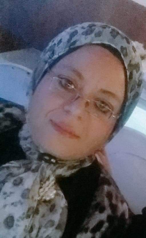 د منال يوسف