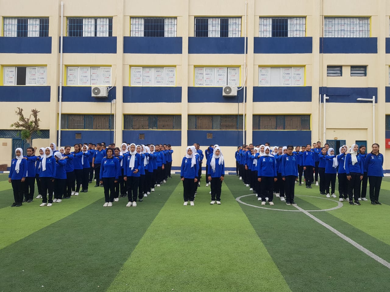 المدرسة الفائرة