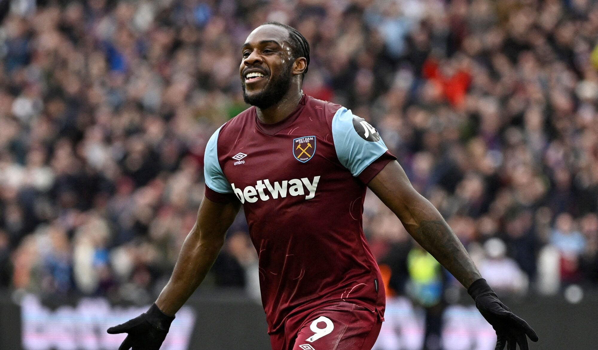 ميخائيل أنطونيو