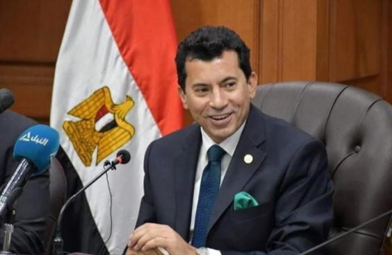 الدكتوراشرف صبحى وزير الشباب والرياضة