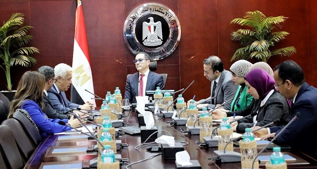 المهندس حسن الخطيب وزير الاستثمار