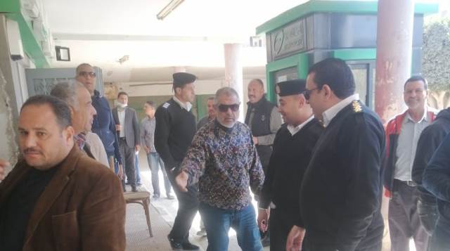 خلف الله: جهاز مدينة ١٥مايو يسحب ويسترد المحلات.. تعرف على السبب