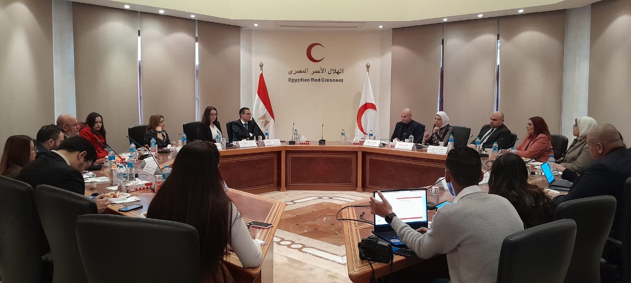 وزيرة الإدماج والقطاع التطوعي بمالطا تطلع على جهود الهلال الأحمر 